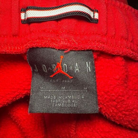 Nike Air Jordan Est. 1985 Men's Standard Fit Active Fleece sweatshorts Sz M - Picture 4 of 6